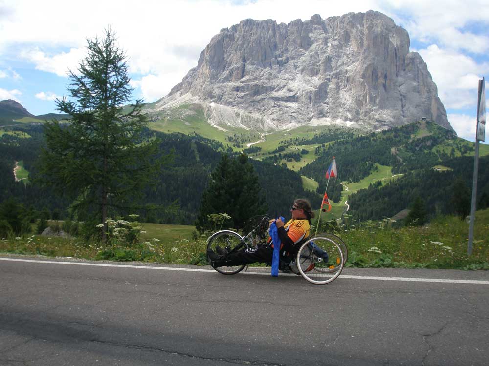 Druhá část sjezdu z passo di Gardena - 25. července 2010