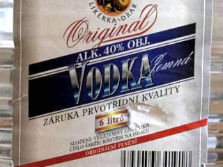 etiketa-vodka-otrava-alkohol