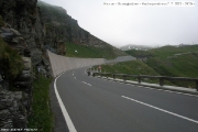 Hochalpenstrasse Grossglockner 7. 7. 2007 - 15:00hodin a já nevěřím Mariánovi, že od viditelného horizontu   je to k Fuscher Törl ještě 2km