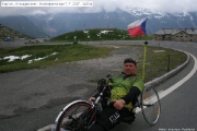 Hochalpenstrasse Grossglockner 7. 7. 2007 - Marián mluvil pravdu, ještě necelé 2km.