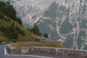 Oldřich a Jindřiška se sunou od 23 do 22 kehre (zatáčka) na Stelvio